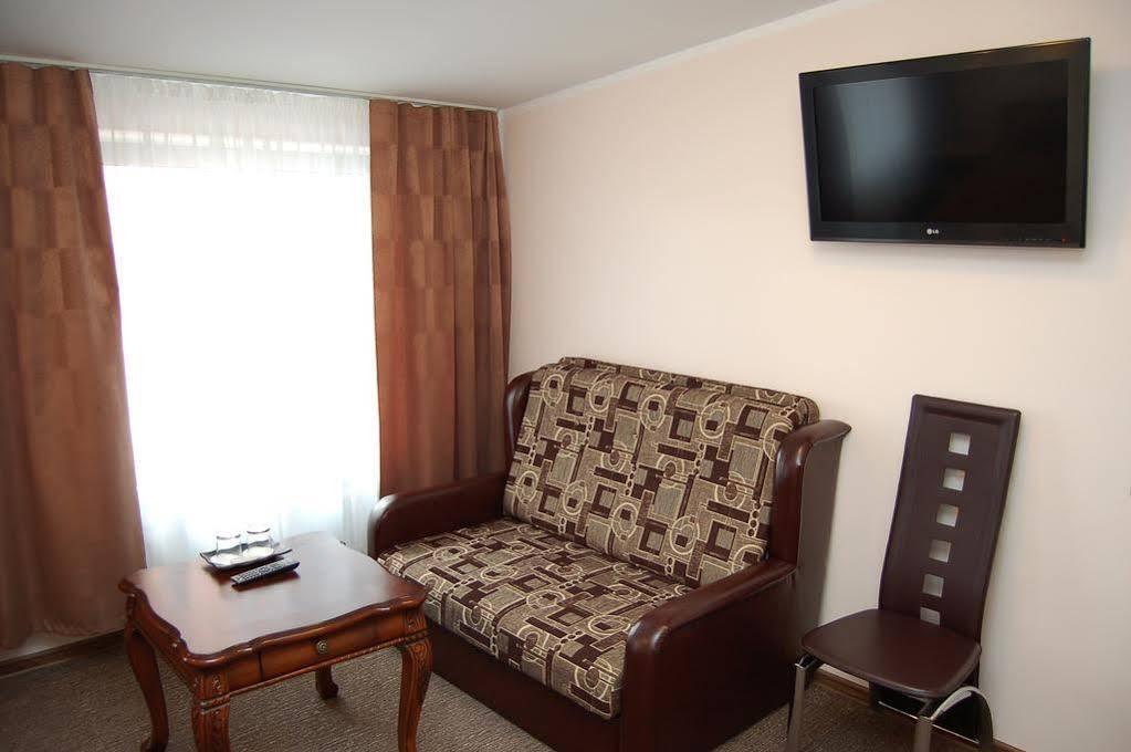 Aleksandri Hotel Tartu Eksteriør billede