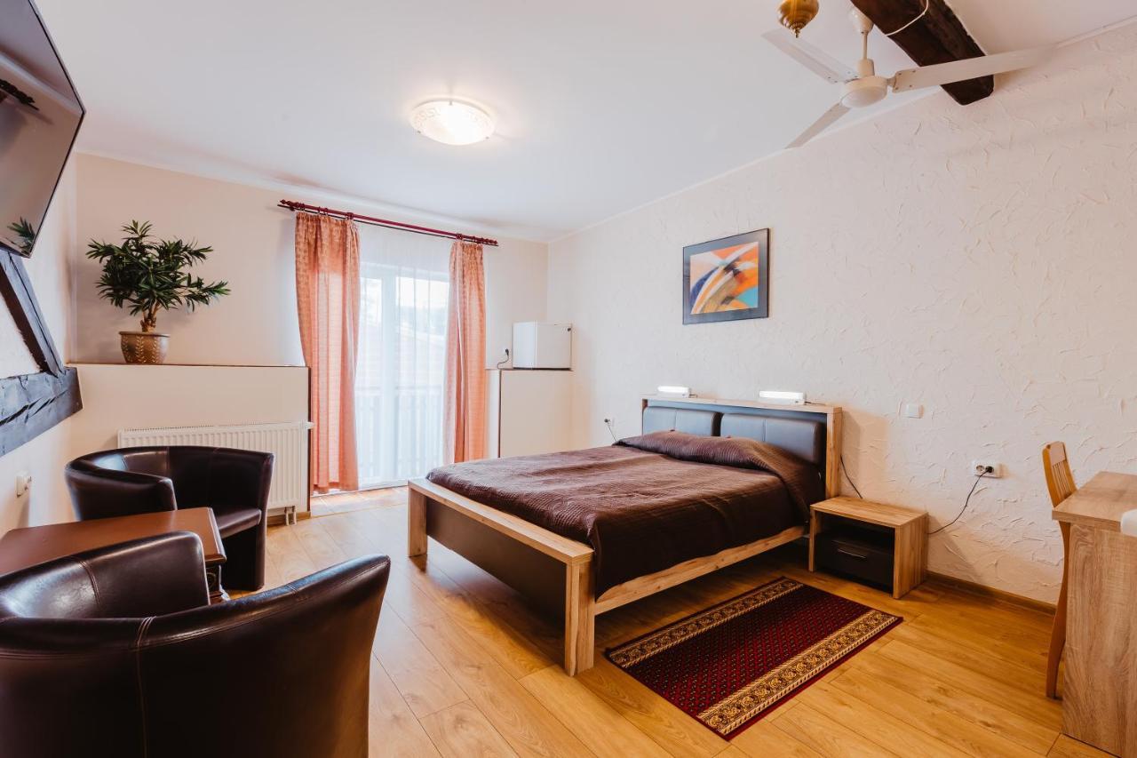 Aleksandri Hotel Tartu Eksteriør billede