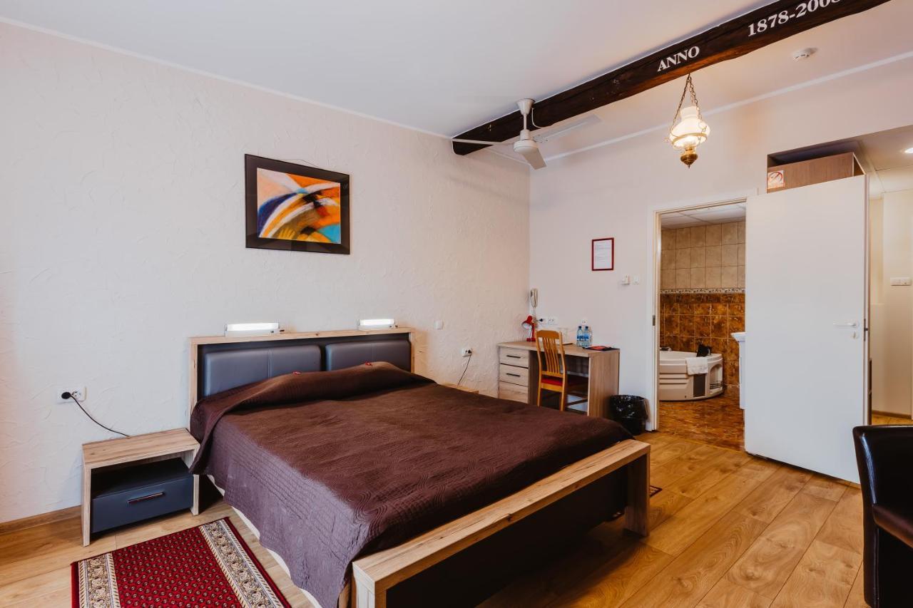 Aleksandri Hotel Tartu Eksteriør billede
