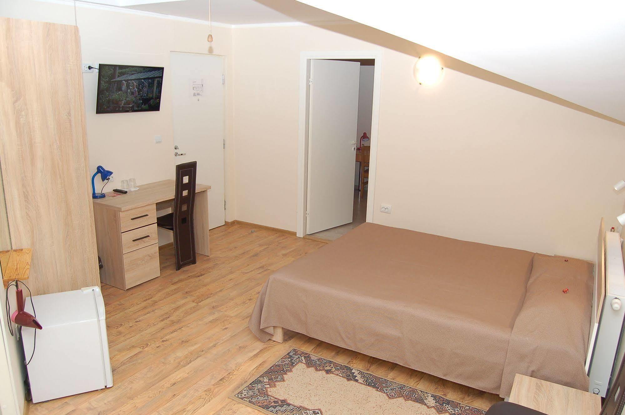 Aleksandri Hotel Tartu Eksteriør billede